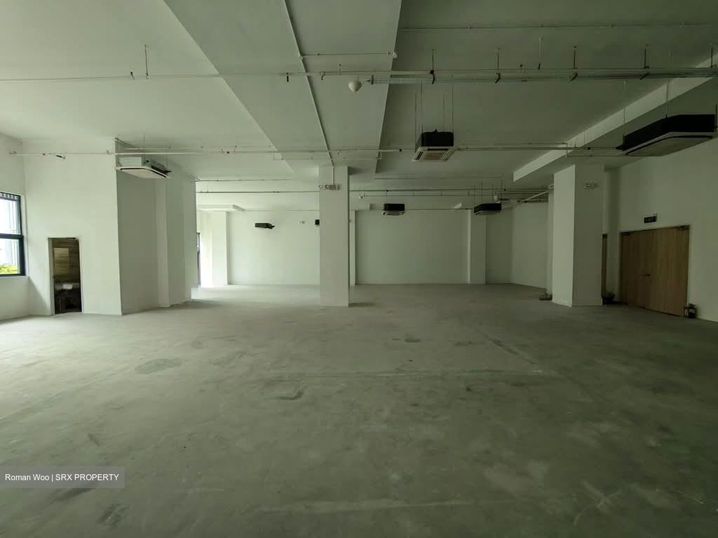 Pasir Panjang Road (D5), Office #584132331